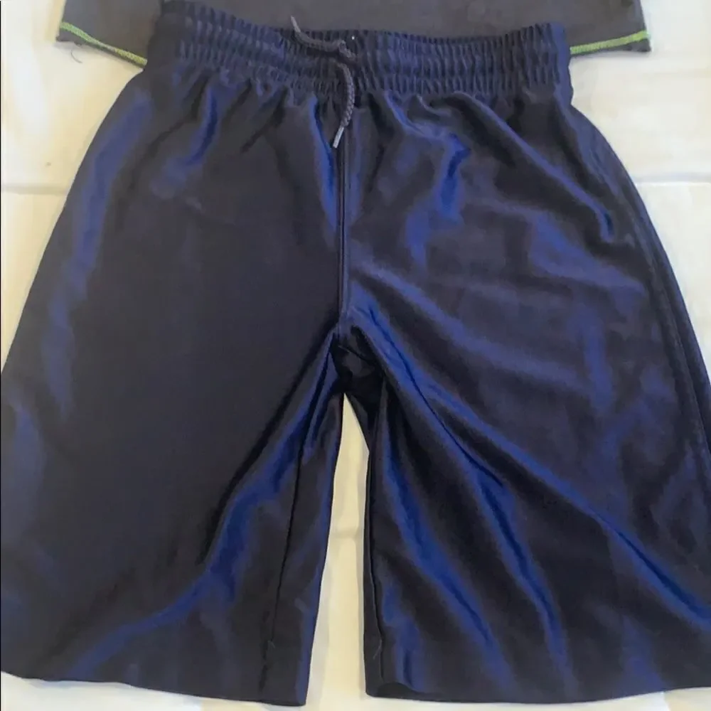 🎉Last deal 🎉Top and shorts bundle 4